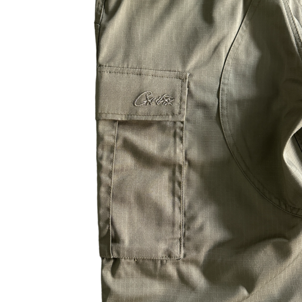 Corteiz Guerillaz Cargo Pants Clay Olive
